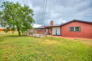 1723 Junius St (24)