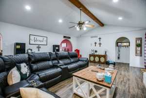 1723 Junius St (8)