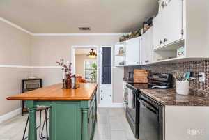 1620 W Ave J (10)
