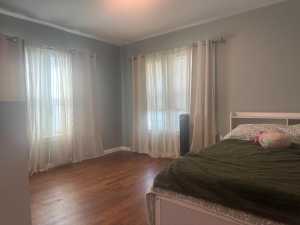 206 N Van Buren St (7)