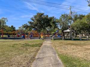 3332 Chatterton Dr (25)