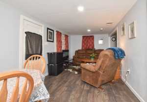 426 E 10th St (9)