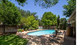 2806 Alta Vista Lane (2)