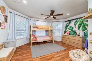 6027 Warwick Dr (26)
