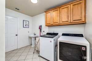 6027 Warwick Dr (30)