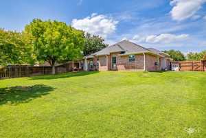 6027 Warwick Dr (34)