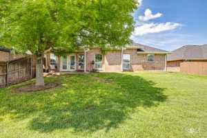 6027 Warwick Dr (35)
