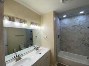 1315 Pecos St (28)