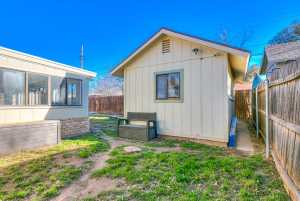 321 Kennedy St (29)