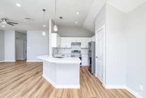 1614 Lake Shore Blvd