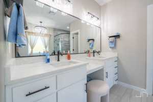 5318 Riviera Lane (19)