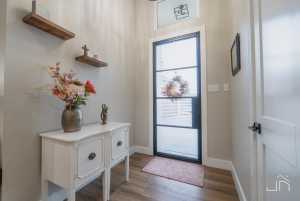 5318 Riviera Lane (7)