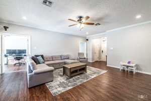 3245 Forest Hill Dr (4)