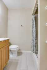 1908 Webster St (24)