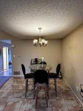 2237 Valleyview Blvd (4)