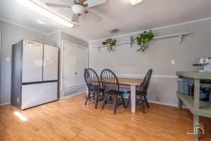 2027 Walnut St (11)