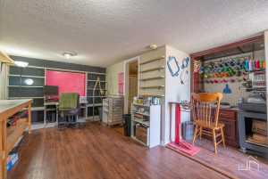 2027 Walnut St (22)