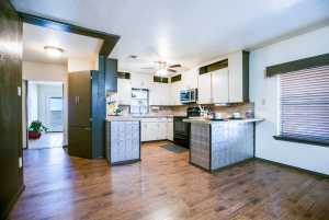 972 Broadway St (16)