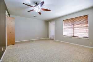 972 Broadway St (29)