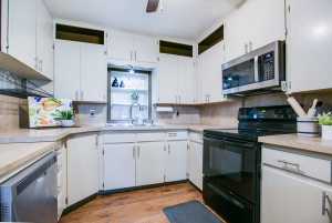 972 Broadway St (3)