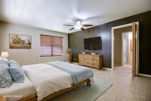 972 Broadway St (5)