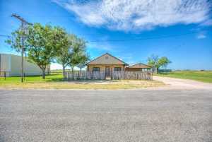 972 Broadway St (50)