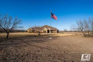 2024 Coyote Bend (11)