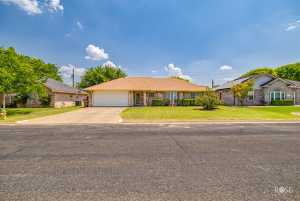 3237 Walnut Hill Dr (2)