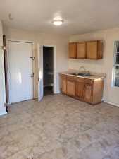 621 W 19th St (7)