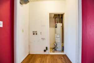 215 N Bishop St (17)