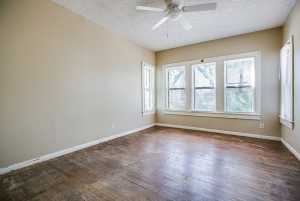 215 N Bishop St (20)