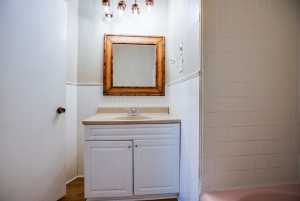 215 N Bishop St (23)