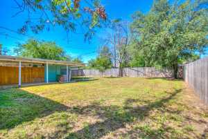 215 N Bishop St (3)