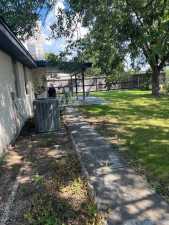 151 Las Lomas Dr (5)