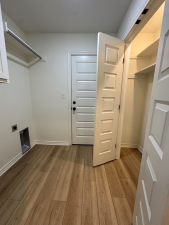 926 E 39th St (8)
