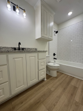 926 E 39th St (9)