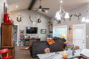 5876 Bridlewood Court (3)