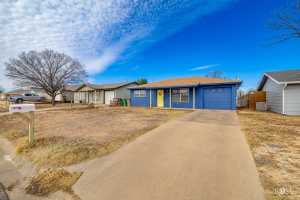 2410 Lindell Ave (4)