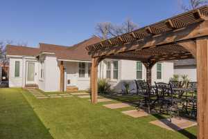 1428 Mackenzie St (27)