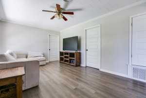801 Robert Lee (6)