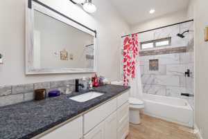 4400 Bobcat Trail (23)