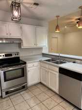 1412 Gregory Dr (25)