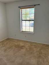 1412 Gregory Dr (28)