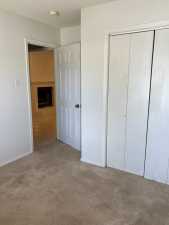 1412 Gregory Dr (29)