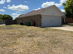 1412 Gregory Dr (14)