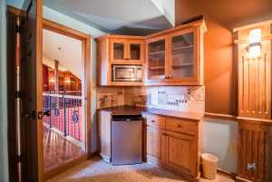 6873 Green Oaks Dr (22)
