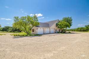 6873 Green Oaks Dr (29)