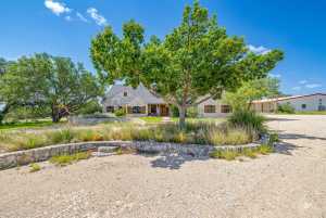 6873 Green Oaks Dr (9)