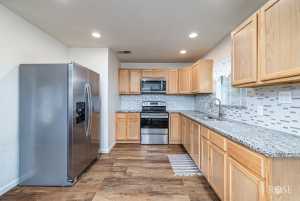 311 Glenmore Drive (12)