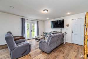 311 Glenmore Drive (9)